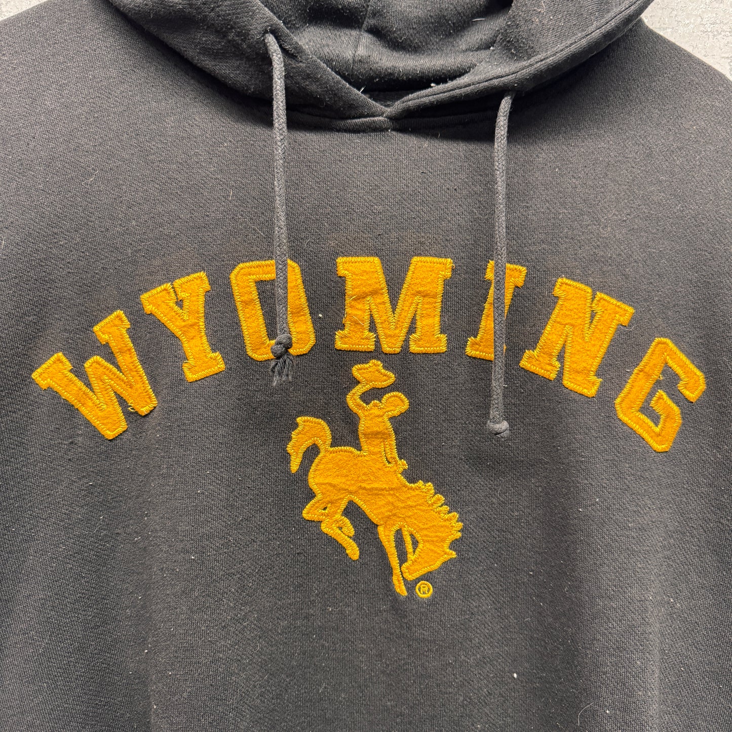 Vintage Wyoming Cowboys Hoodie Sweatshirt XL