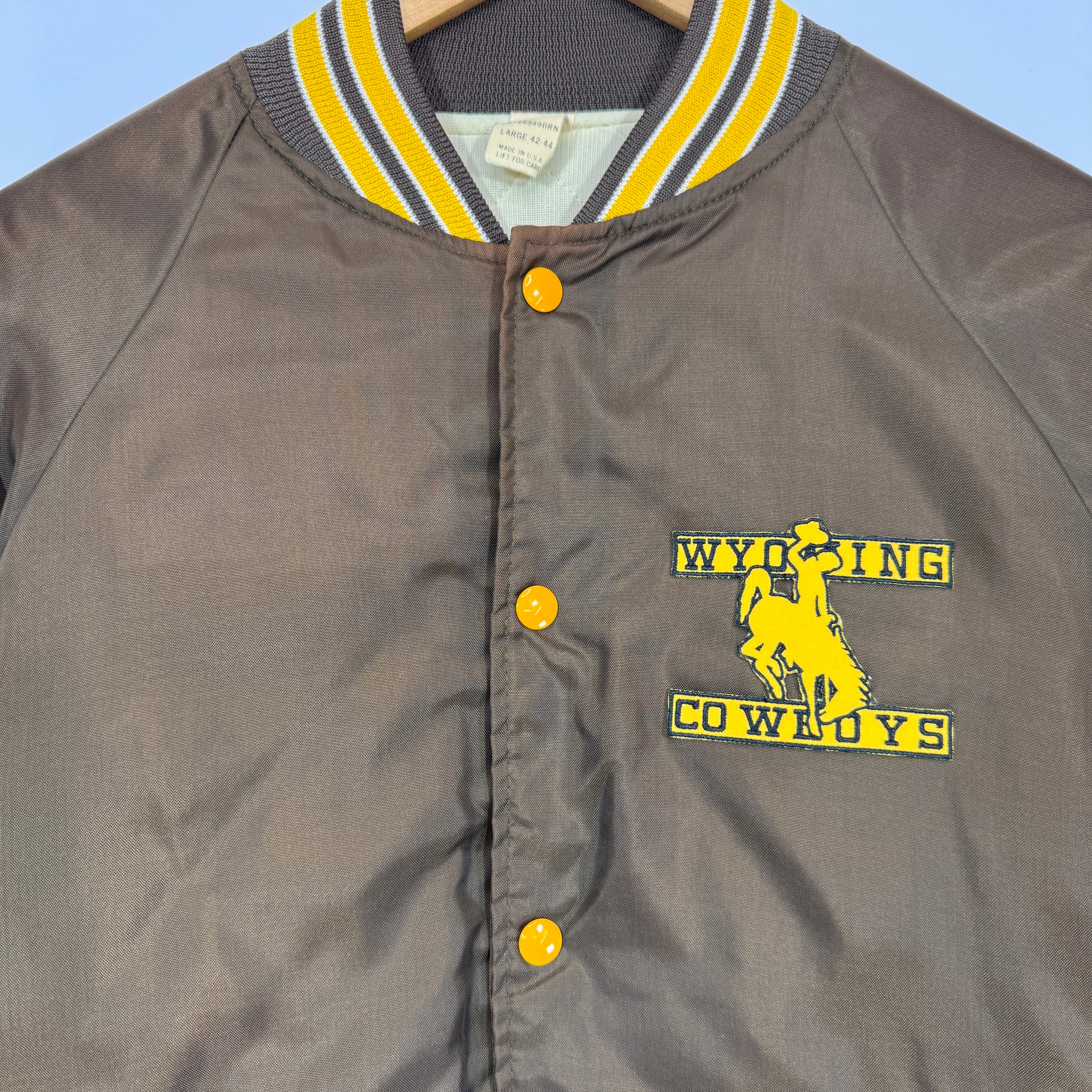 Vintage Wyoming Cowboys Buffalo Bills Satin Jacket Large
