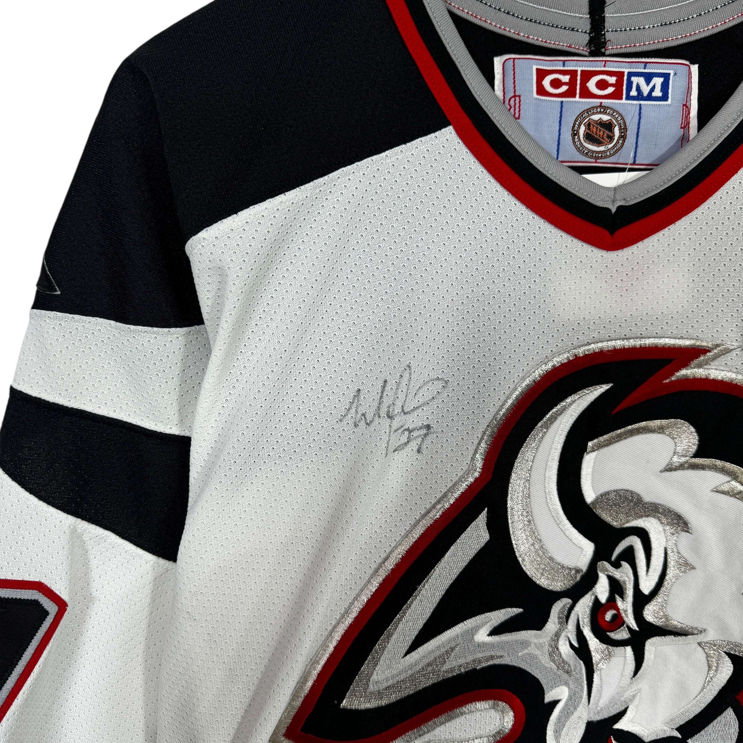 Vintage Buffalo Sabres Mike Peca Signed Jersey Shirt Small