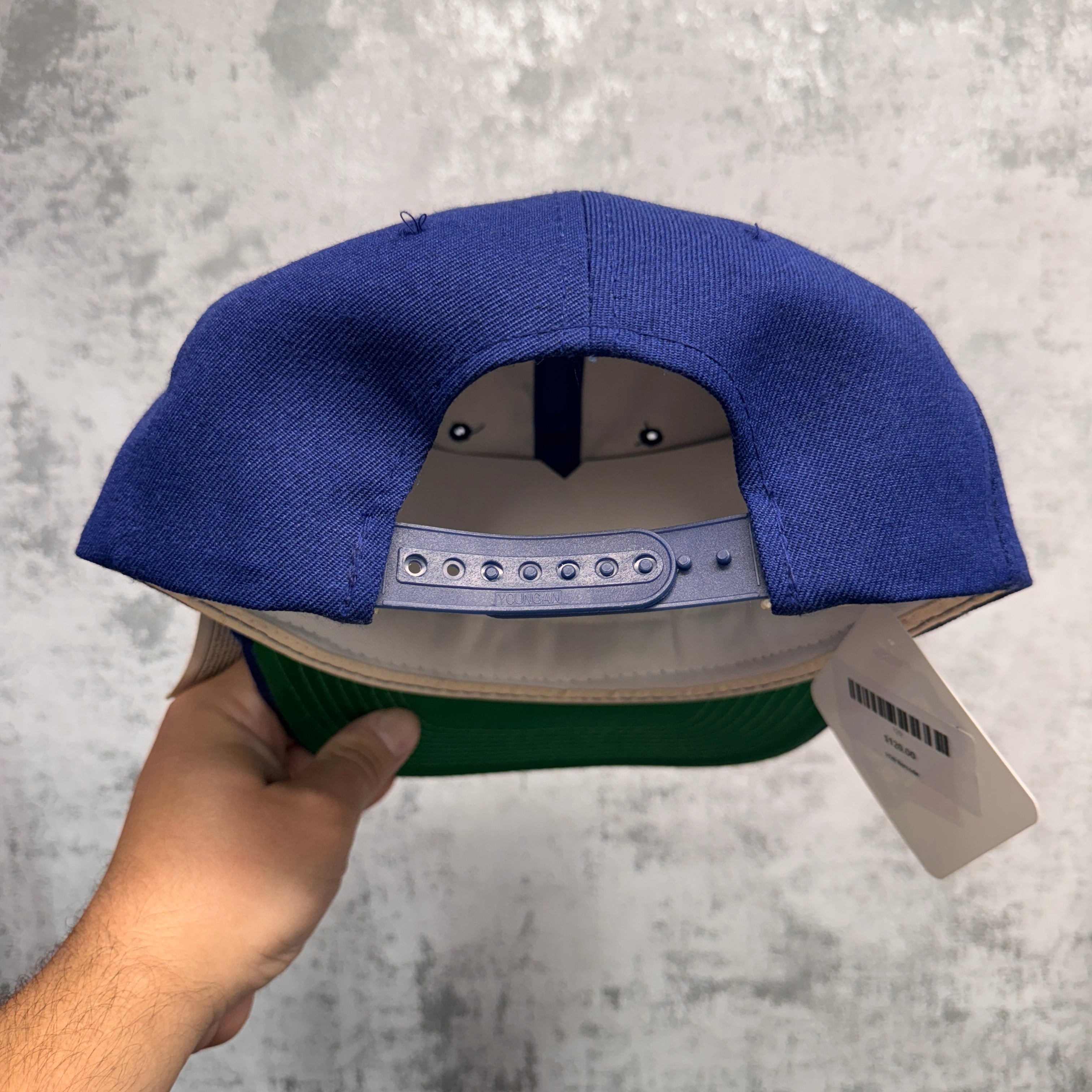 Vintage Buffalo Bills Deadstock Script Snapback Hat