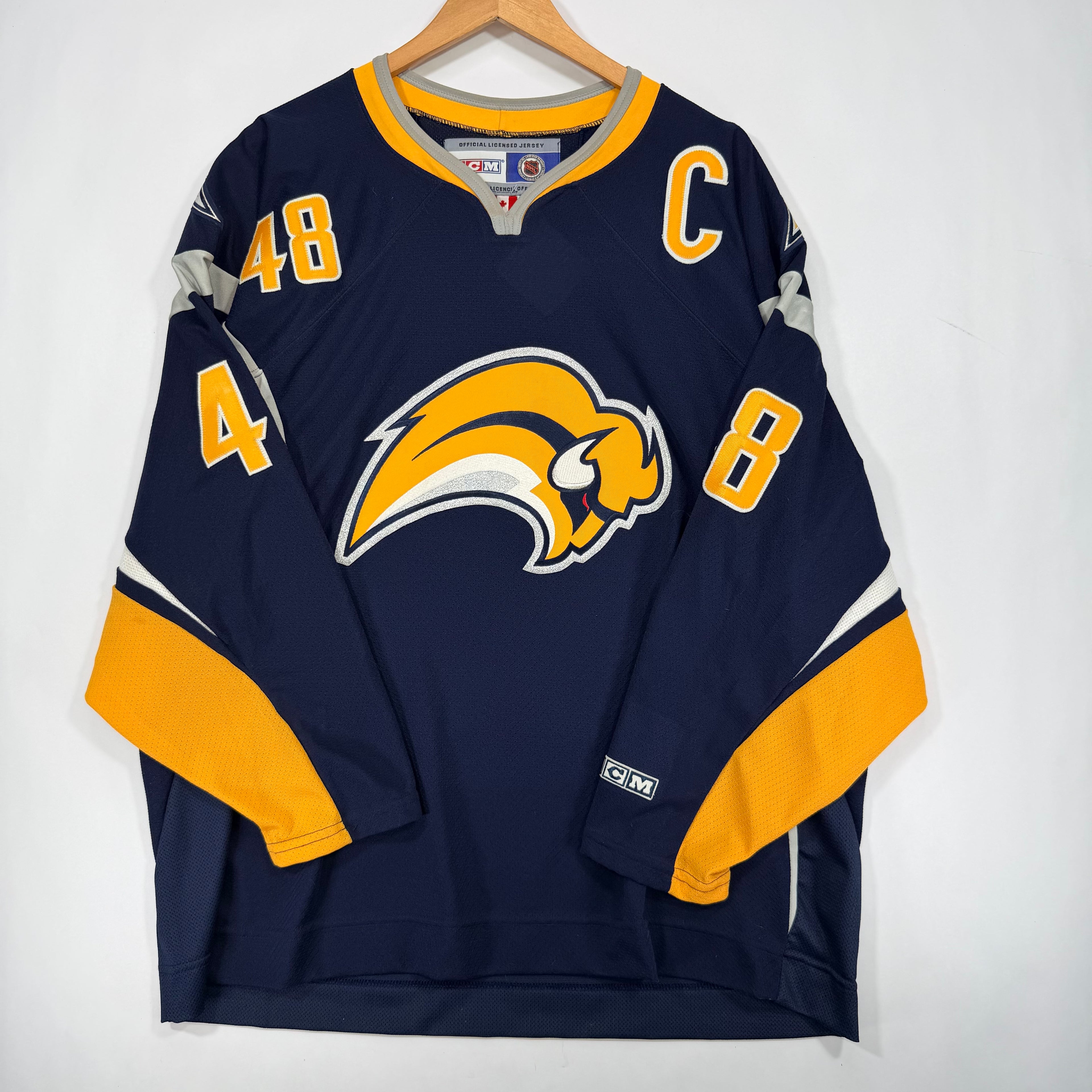 Vintage Buffalo Sabres Danny Briere Jersey Shirt XL