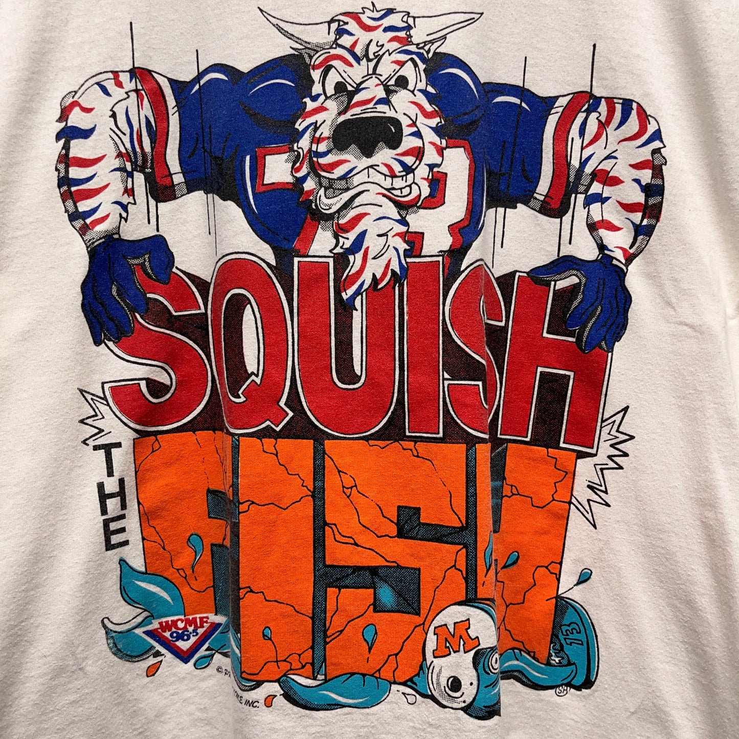 Vintage Buffalo Bills Squish the Fish Cartoon Shirt Large