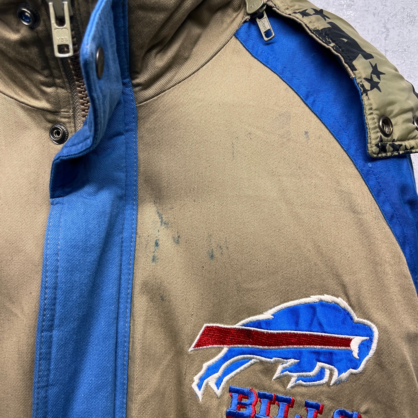 Vintage Buffalo Bills Earthtone Puffer Jacket Large