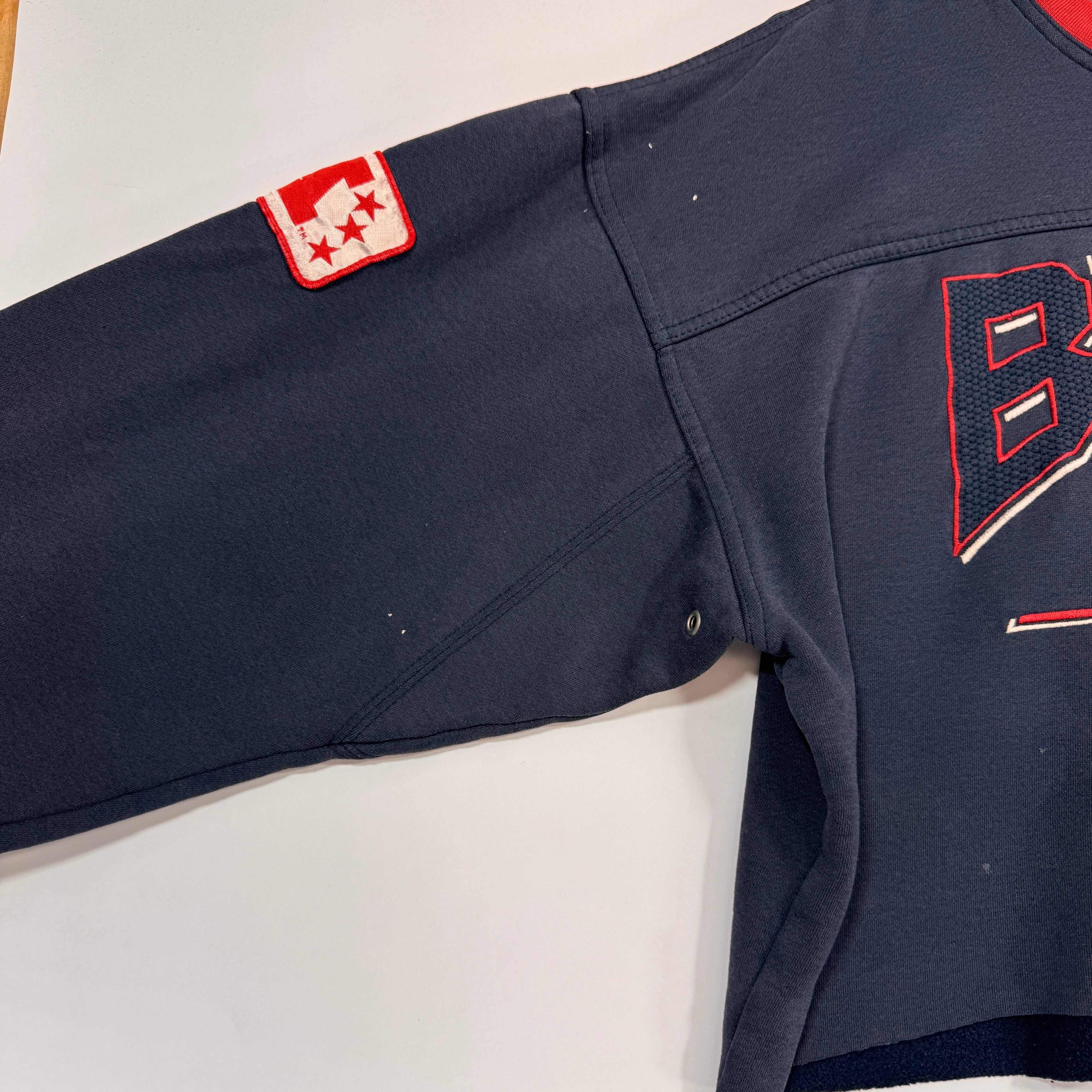 Vintage Buffalo Bills cropped Embroidered Crewneck Sweatshirt Large