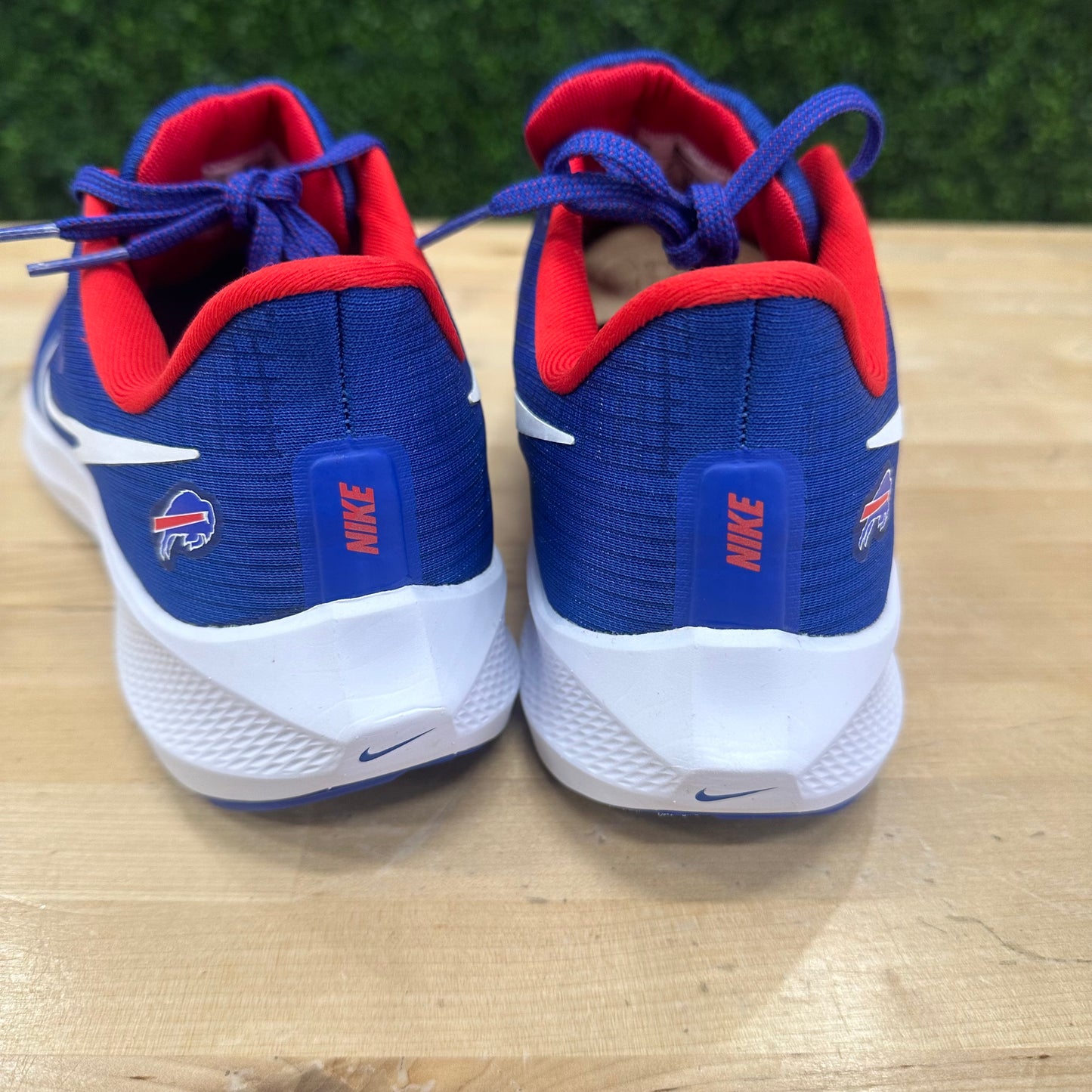 Nike Buffalo Bills Shoes Size 10