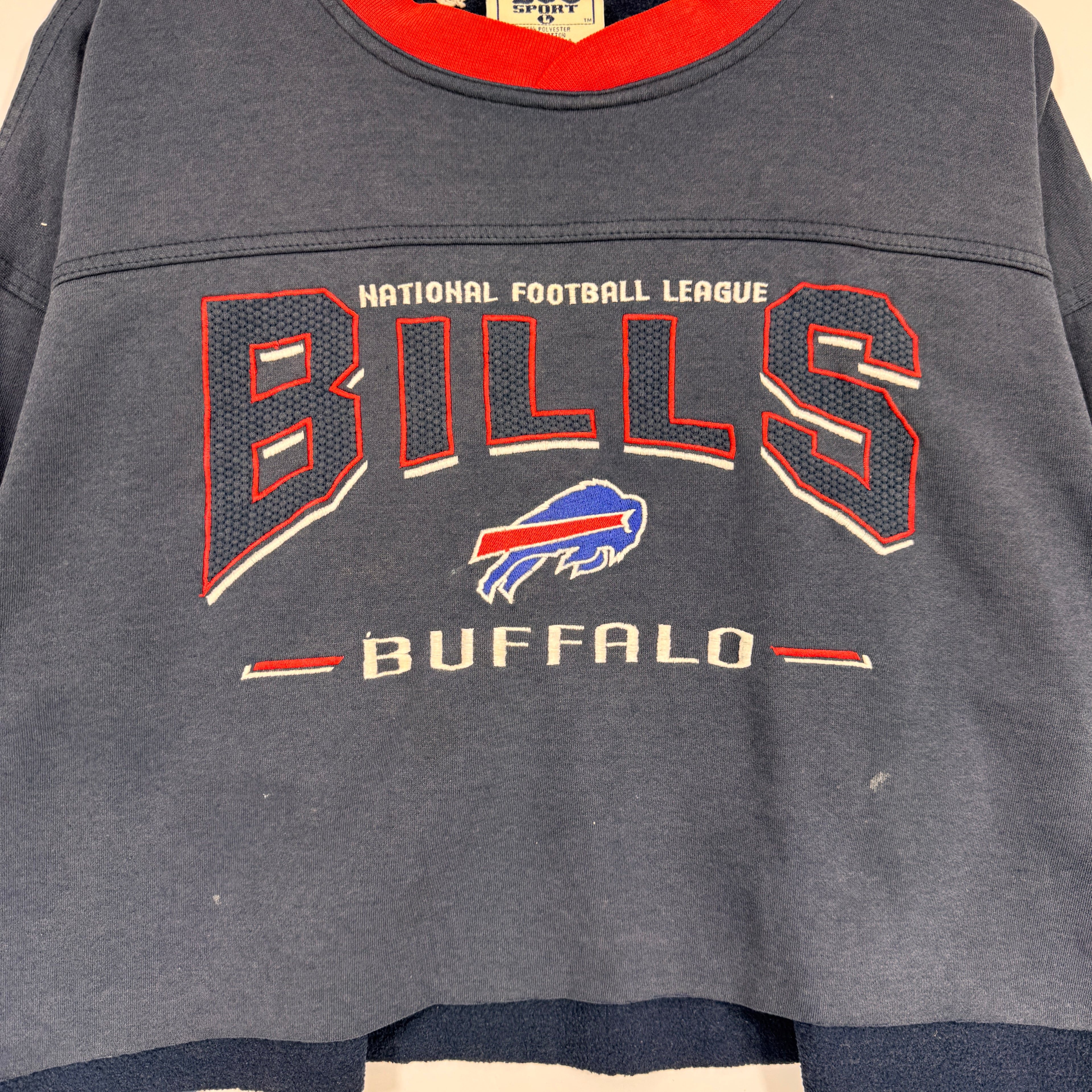 Vintage Buffalo Bills cropped Embroidered Crewneck Sweatshirt Large