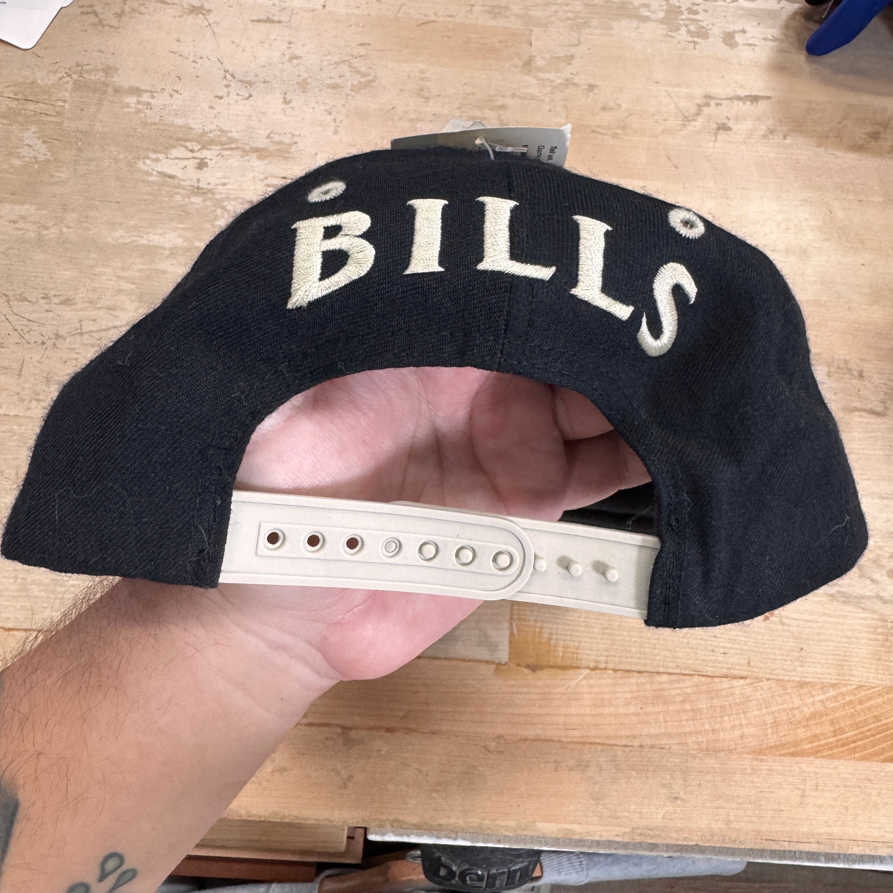 Vintage Buffalo Bills Deadstock Signed Snapback Hat