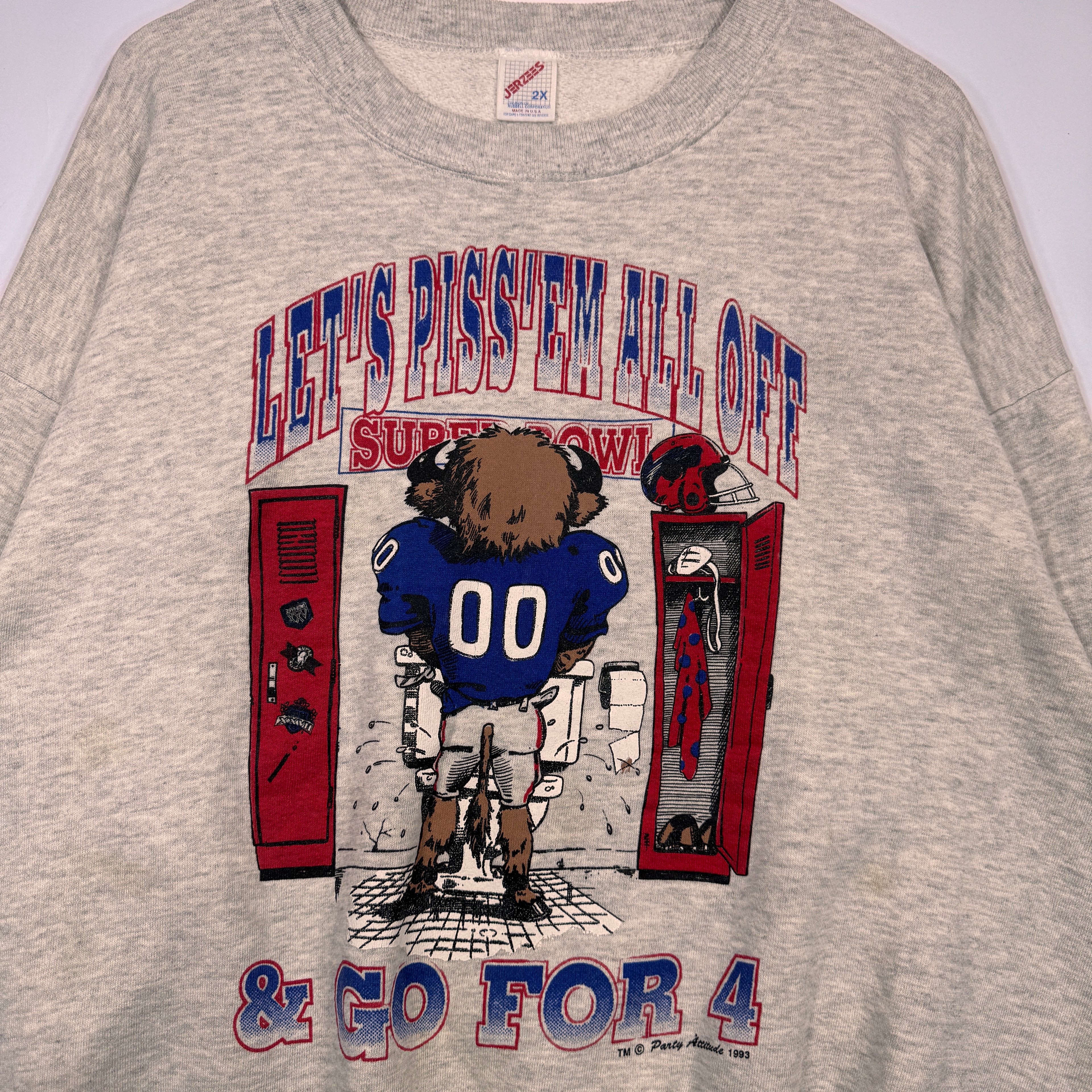 Vintage Buffalo Bills Go For 4 Cartoon Crewneck Sweatshirt XXL