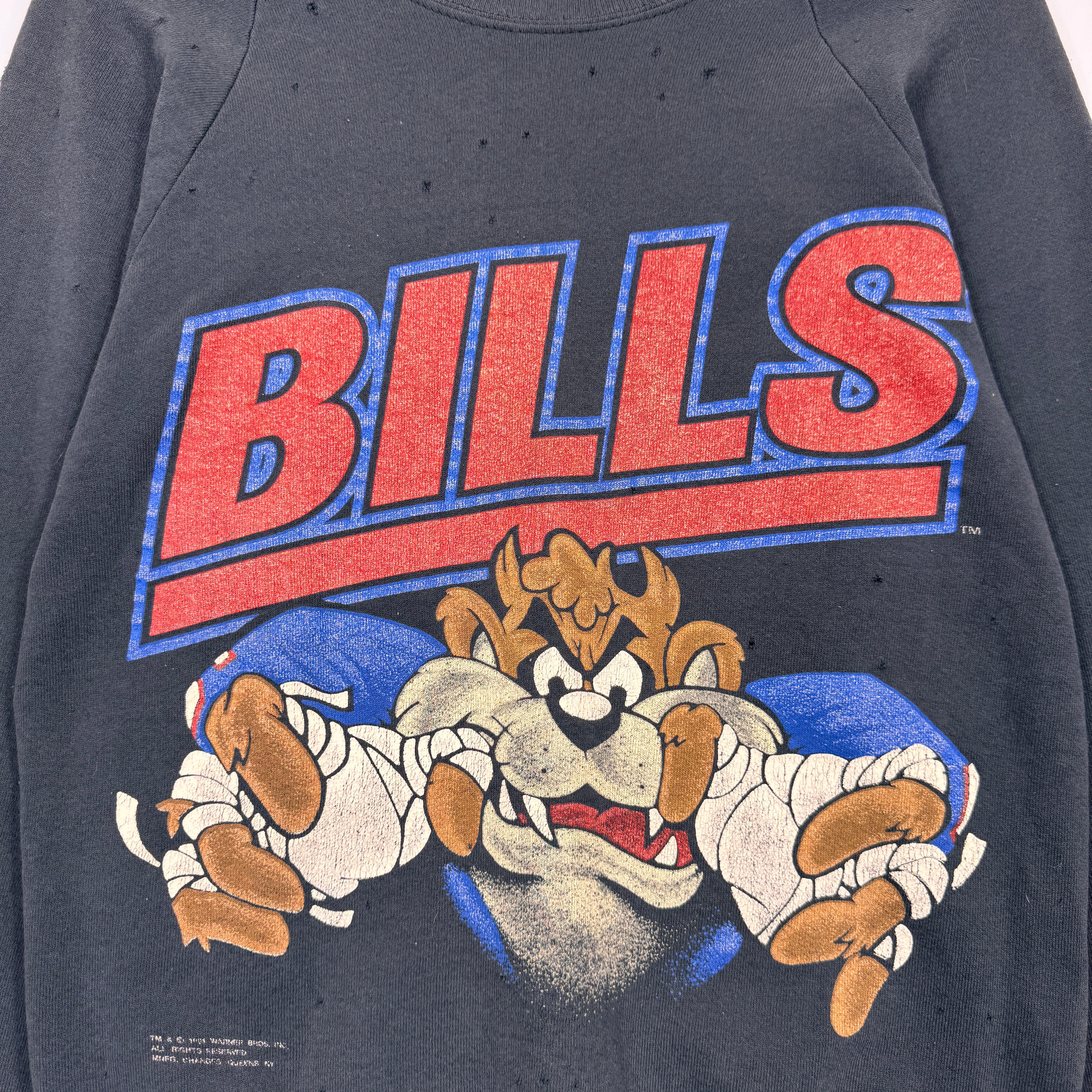 Vintage Buffalo Bills Thrashed Taz Looney Tunes Cartoon Crewneck Sweatshirt Large
