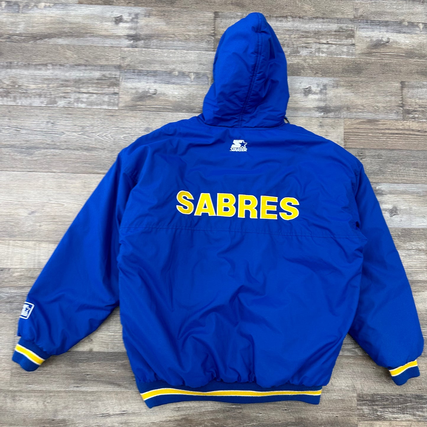 Vintage Buffalo Sabres Puffer Jacket Large