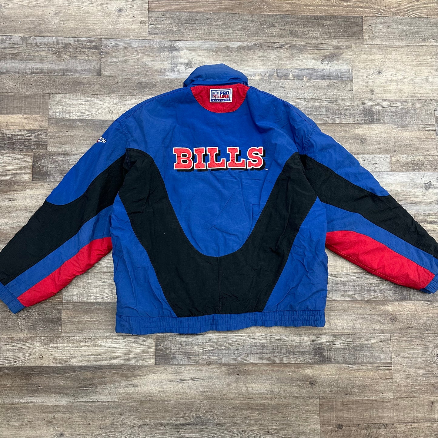 Vintage Buffalo Bills Reebok Wave Puffer Jacket XL